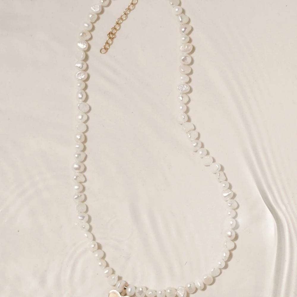 Classic White Beaded Necklace with Gold Accent Chain